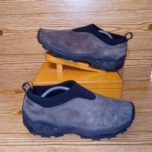 Pre-owned merrell orbit moc slip on hiking shoes
